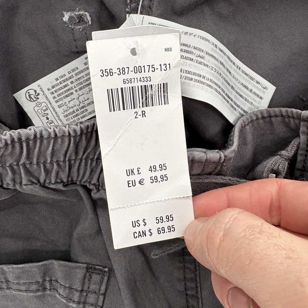 Hollister Low-Rise Baggy Cargo Pants Womens 2 Gray Adjustable Waist Skater Y2K - Picture 6 of 13